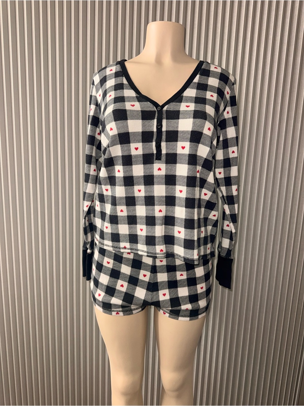 Victoria's Secret Black & White Buffalo Plaid Heart-Print Pajama Set